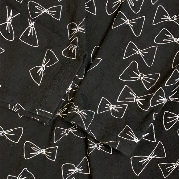 Baby Gap Black Bow Print Long sleeve shirt - Picture 3 of 4